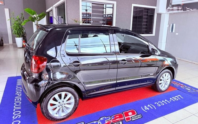 imagem-https://www.socarrao.com.br/sc-vehicle-images-prod/3785156/1790000644041-8397258_8_B_f2e5dd2000.jpeg