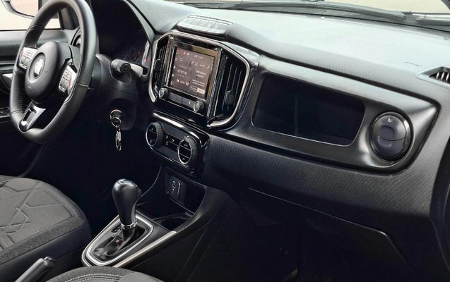 imagem-https://www.socarrao.com.br/sc-vehicle-images-prod/3785160/1789221054752-8459011_7_B_27aa490129.jpeg