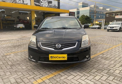 Nissan Sentra 2010 Bege — foto 1 de 3