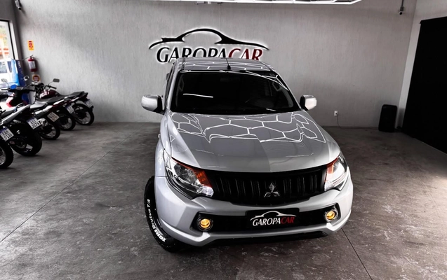 imagem-https://www.socarrao.com.br/sc-vehicle-images-prod/3785195/1789159132746-b7c247f3effc46b4812bed2d8838bb66_1789158967024.jpg