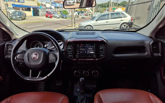 imagem-https://www.socarrao.com.br/sc-vehicle-images-prod/3785279/1789660986845-8448416_10_B_1eadf920f1.jpeg