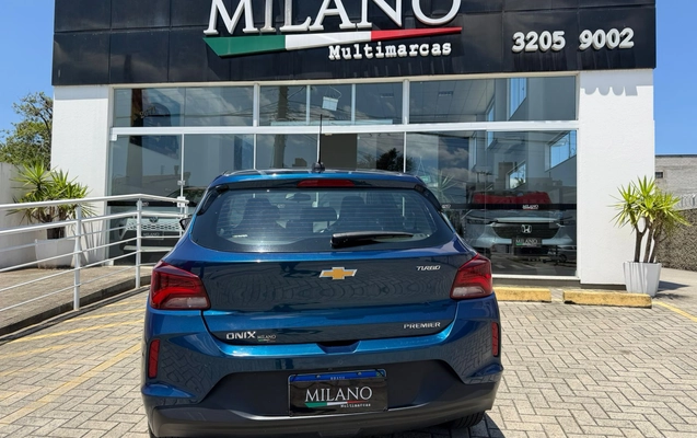 imagem-https://www.socarrao.com.br/sc-vehicle-images-prod/3785310/1789159275382-003_1ebb722e0c1b90ca5f79de8b23011d72.jpeg