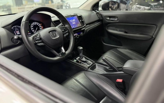 imagem-https://www.socarrao.com.br/sc-vehicle-images-prod/3785312/1789494085811-8469945_9_B_6e88a7f851.jpeg
