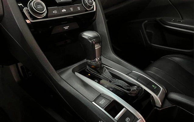 imagem-https://www.socarrao.com.br/sc-vehicle-images-prod/3785337/1790003576761-8469721_15_B_e1696f25dc.jpeg