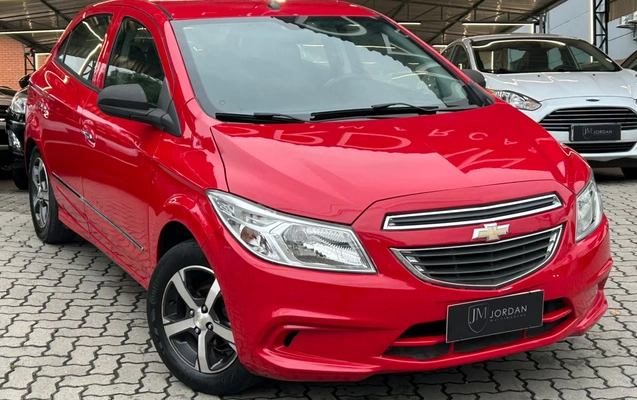 imagem-https://www.socarrao.com.br/sc-vehicle-images-prod/3785374/1789507402163-003_d6f03049eec84e0d479a211a09c311f8.jpeg