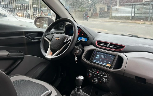 imagem-https://www.socarrao.com.br/sc-vehicle-images-prod/3785374/1789507402175-003_bafb0c5e863e6d39fccda7a64bdfd4df.jpeg