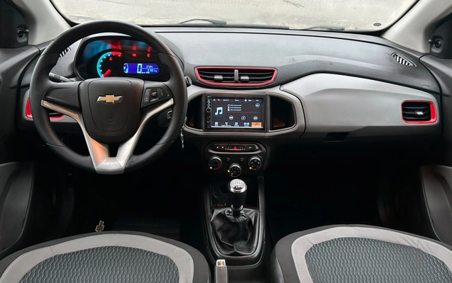 imagem-https://www.socarrao.com.br/sc-vehicle-images-prod/3785374/1789507402178-003_3e8eeb5231c6fb9843e5c60a7ae708ef.jpeg