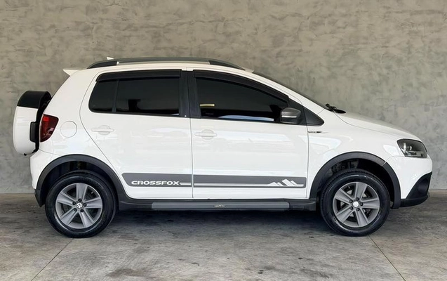 imagem-https://www.socarrao.com.br/sc-vehicle-images-prod/3785394/1789225563402-8465509_17_B_384ef7a1c1.jpeg