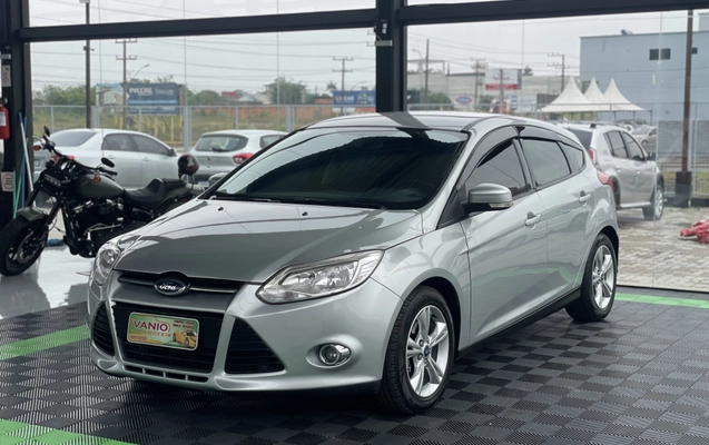 imagem-https://www.socarrao.com.br/sc-vehicle-images-prod/3785428/1789159542821-003_9bd55e7fcc0ed44b5ca860d0f8a0e7dc.jpeg