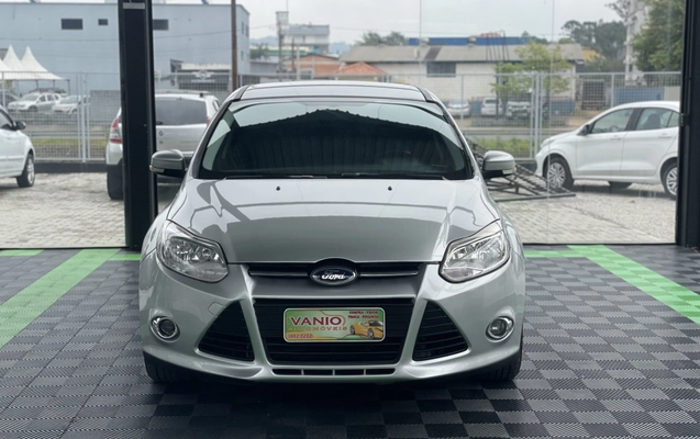 imagem-https://www.socarrao.com.br/sc-vehicle-images-prod/3785428/1789159542824-003_f31fb0f657ab413dac667aa768fcde81.jpeg