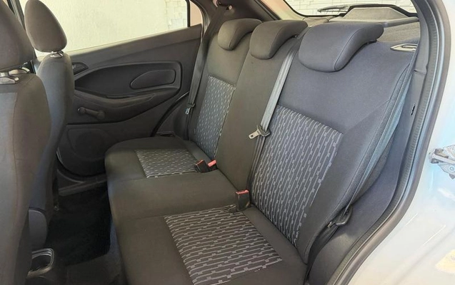 imagem-https://www.socarrao.com.br/sc-vehicle-images-prod/3785429/1789563307799-8469949_5_B_15a821ebdd.jpeg