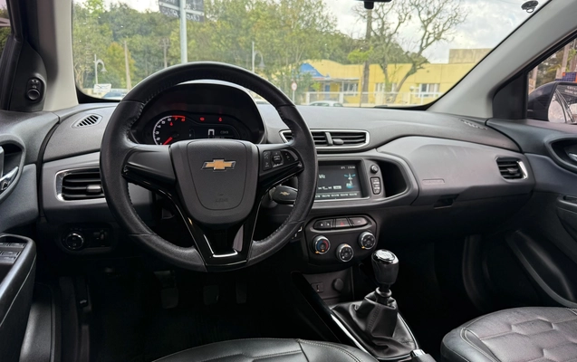 imagem-https://www.socarrao.com.br/sc-vehicle-images-prod/3785449/1789159614503-1_023046.jpg