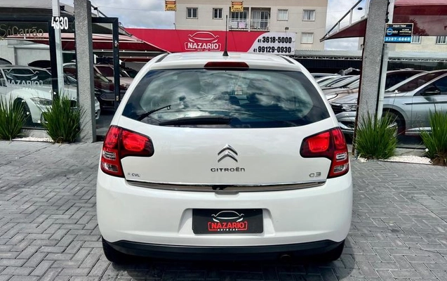 imagem-https://www.socarrao.com.br/sc-vehicle-images-prod/3785459/1789159713489-8418520_10_B_984b35aa95.jpeg