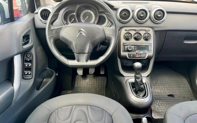imagem-https://www.socarrao.com.br/sc-vehicle-images-prod/3785459/1789159713494-8418520_14_B_cb9f7fa7ef.jpeg