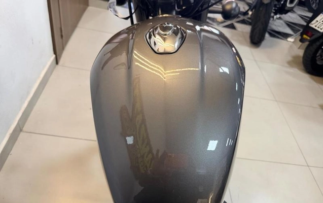 imagem-https://www.socarrao.com.br/sc-vehicle-images-prod/3785499/1791989753268-8470007_5_B_e6ee603df2.jpeg