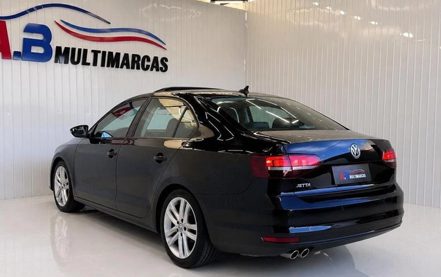 imagem-https://www.socarrao.com.br/sc-vehicle-images-prod/3785529/1789159893911-8469974_10_B_c72472628d.jpeg