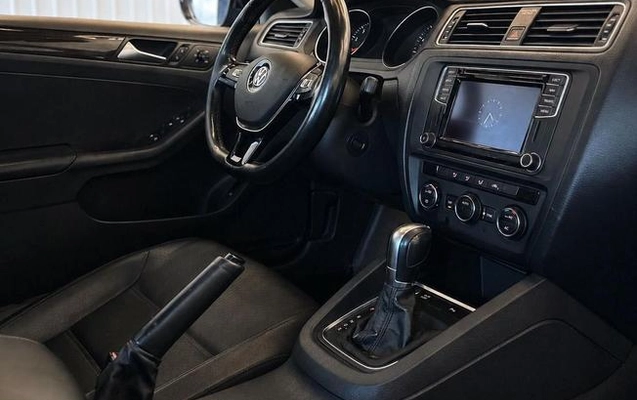 imagem-https://www.socarrao.com.br/sc-vehicle-images-prod/3785529/1789159893912-8469974_5_B_0ea27ddf40.jpeg