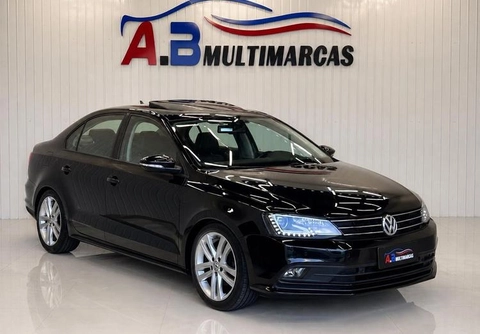 Volkswagen Jetta 2016 Preto — foto 1 de 3