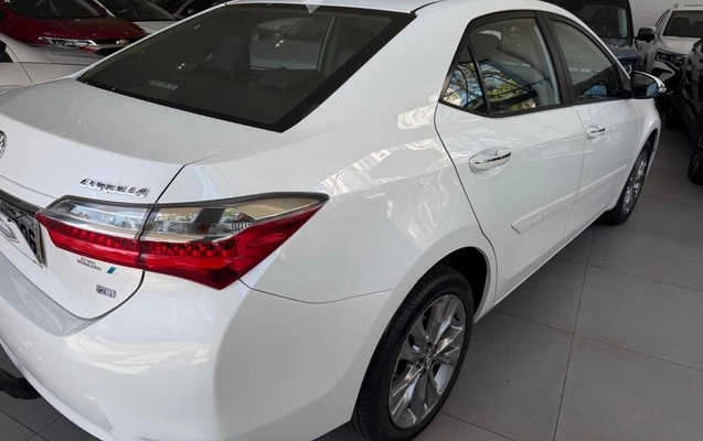 imagem-https://www.socarrao.com.br/sc-vehicle-images-prod/3785550/1789159909473-8468799_4_B_059873c8cb.jpeg