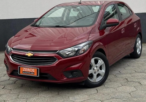 Chevrolet Onix 2019 Vermelho — foto 1 de 3