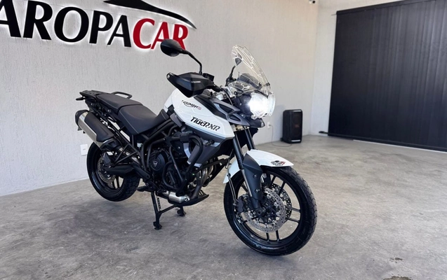 imagem-https://www.socarrao.com.br/sc-vehicle-images-prod/3785584/1789159988362-04ce23af877e46ae9c4ca5e5989d30eb_1789159907323.jpg