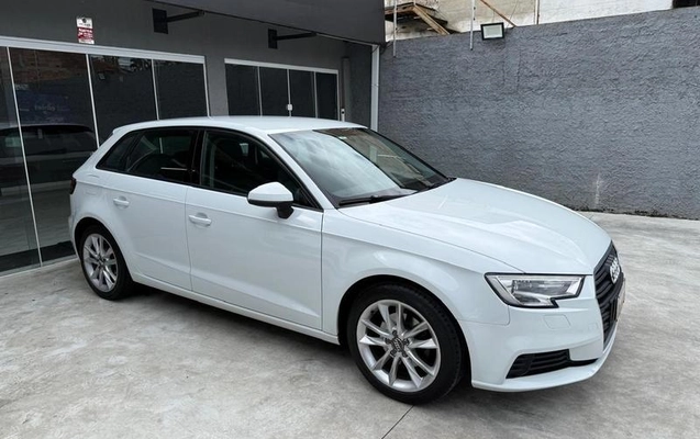 imagem-https://www.socarrao.com.br/sc-vehicle-images-prod/3785663/1789160112214-8469951_1_B_c1de1388df.jpeg