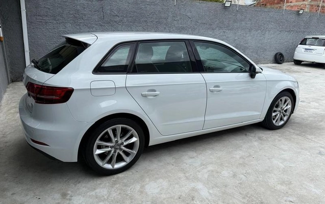 imagem-https://www.socarrao.com.br/sc-vehicle-images-prod/3785663/1789160112216-8469951_1_B_c35454d9ef.jpeg