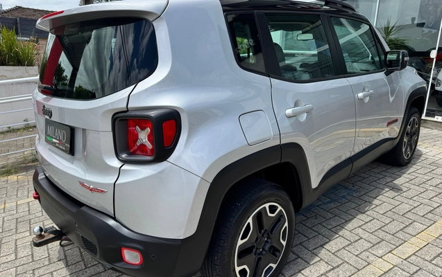 imagem-https://www.socarrao.com.br/sc-vehicle-images-prod/3785796/1789160284694-003_b8e66c5962cb289ff68e6e1cff4d67de.jpeg