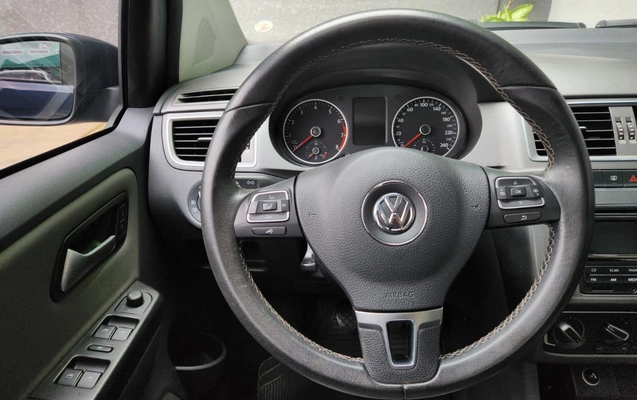 imagem-https://www.socarrao.com.br/sc-vehicle-images-prod/3785984/1789227721282-V2hhdHNBcHAgSW1hZ2UgMjAyNi0wOS0xMiBhdCAxMC41MS40MyAoMSkuanBlZw.jpeg