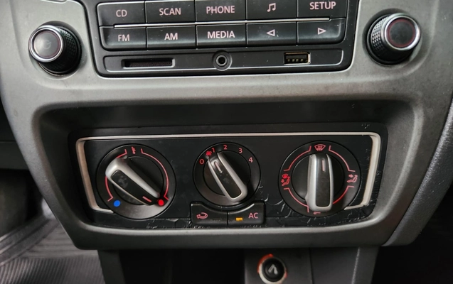 imagem-https://www.socarrao.com.br/sc-vehicle-images-prod/3785984/1789227721405-V2hhdHNBcHAgSW1hZ2UgMjAyNi0wOS0xMiBhdCAxMC41MS40NSAoMikuanBlZw.jpeg