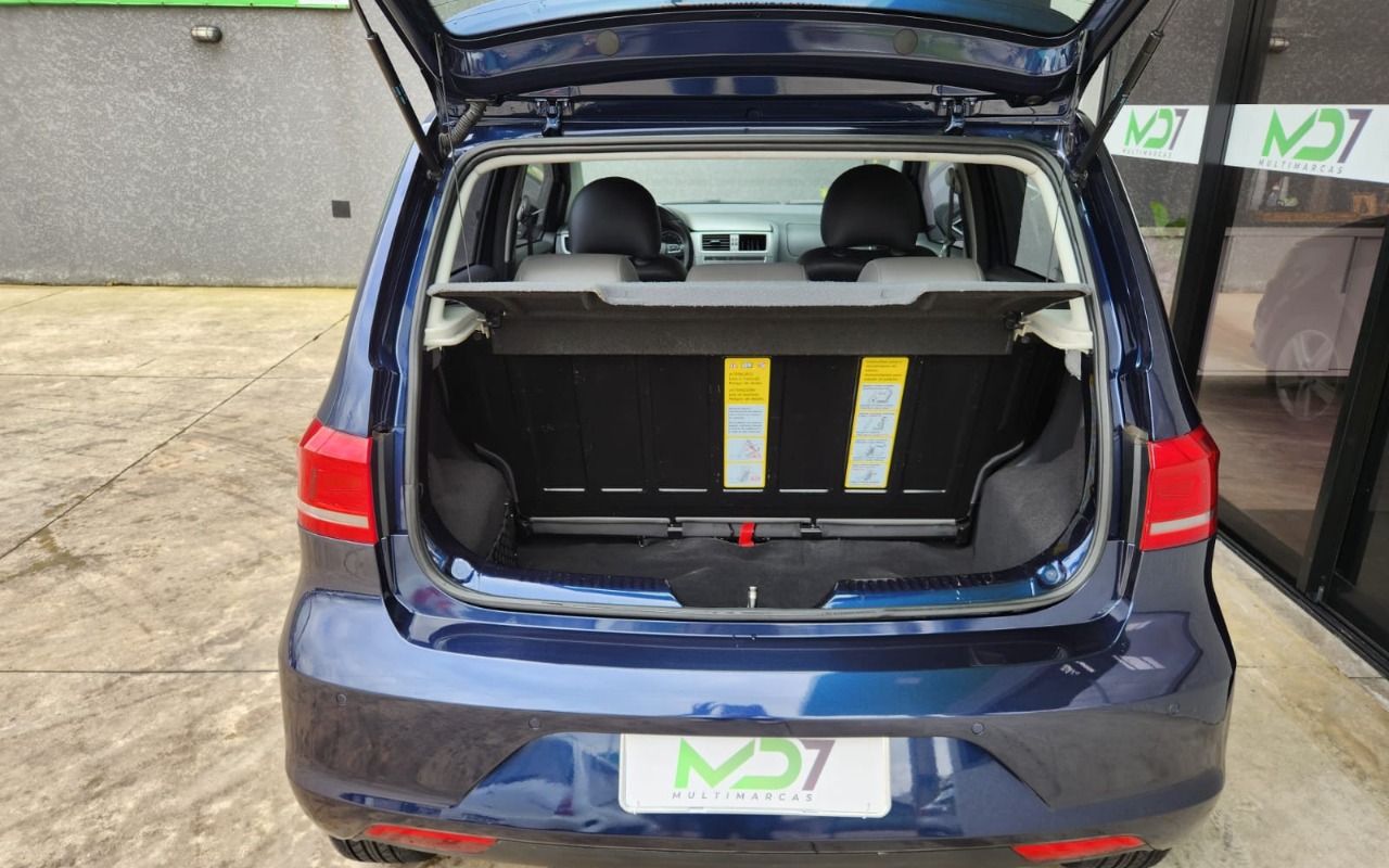 imagem-https://www.socarrao.com.br/sc-vehicle-images-prod/3785984/1789227722031-V2hhdHNBcHAgSW1hZ2UgMjAyNi0wOS0xMiBhdCAxMC41MS40NiAoMykuanBlZw.jpeg
