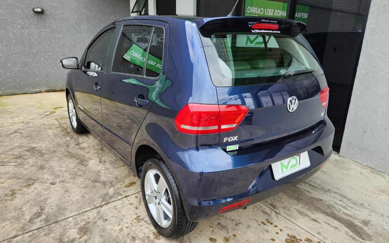 imagem-https://www.socarrao.com.br/sc-vehicle-images-prod/3785984/1789227722185-V2hhdHNBcHAgSW1hZ2UgMjAyNi0wOS0xMiBhdCAxMC41MS40Ni5qcGVn.jpeg