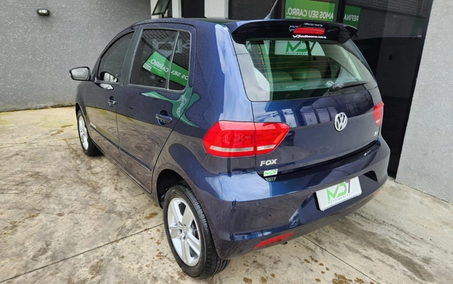 imagem-https://www.socarrao.com.br/sc-vehicle-images-prod/3785984/1789227722185-V2hhdHNBcHAgSW1hZ2UgMjAyNi0wOS0xMiBhdCAxMC41MS40Ni5qcGVn.jpeg