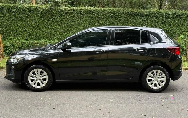 imagem-https://www.socarrao.com.br/sc-vehicle-images-prod/3786026/1789674811884-8411492_0_B_d6f39a7c54.jpeg