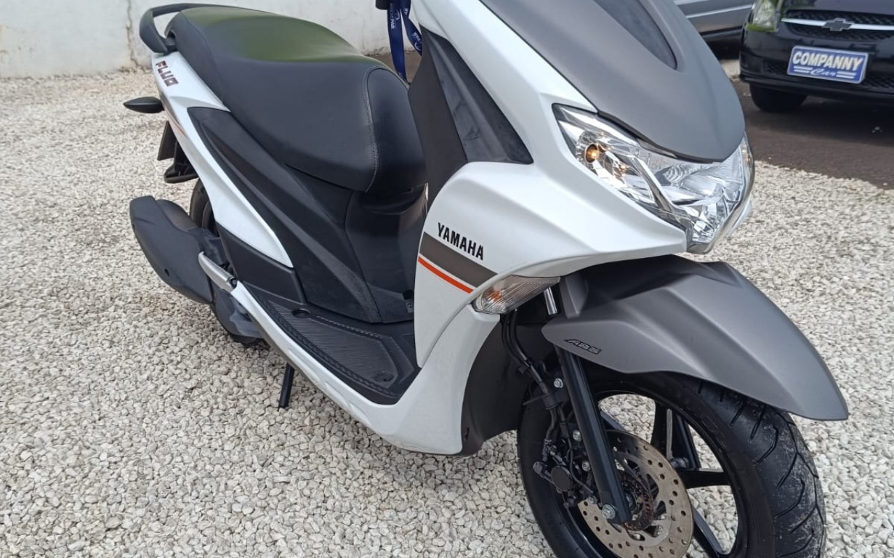 imagem-https://www.socarrao.com.br/sc-vehicle-images-prod/3786029/1789160514132-V2hhdHNBcHAgSW1hZ2UgMjAyNi0wOS0xMSBhdCAxNy4zNS41OCAoMikuanBlZw.jpeg