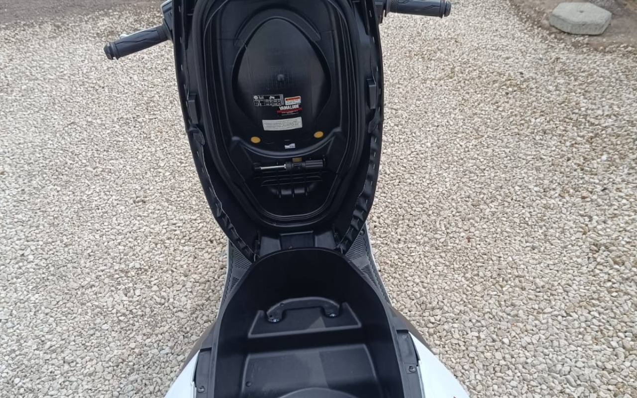 imagem-https://www.socarrao.com.br/sc-vehicle-images-prod/3786029/1789160514829-V2hhdHNBcHAgSW1hZ2UgMjAyNi0wOS0xMSBhdCAxNy4zNS41NiAoMikuanBlZw.jpeg