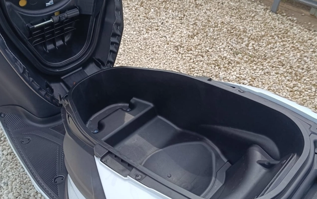 imagem-https://www.socarrao.com.br/sc-vehicle-images-prod/3786029/1789160515078-bW90byBGbHVvLmpwZWc.jpeg