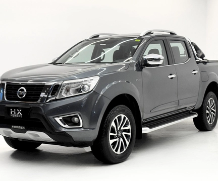 Nissan Frontier 2022 Cinza — foto 1 de 3