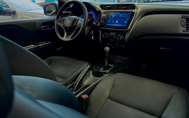 imagem-https://www.socarrao.com.br/sc-vehicle-images-prod/3786141/1789414014554-f27fcd2da21140c8a5a2b5f6938b2fb3_1789158907830.jpg