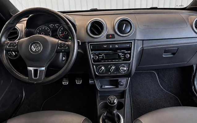 imagem-https://www.socarrao.com.br/sc-vehicle-images-prod/3786171/1789162546061-8470058_2_B_03e7b3350b.jpeg
