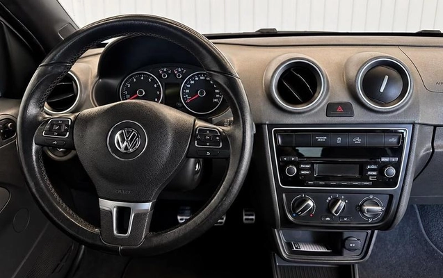 imagem-https://www.socarrao.com.br/sc-vehicle-images-prod/3786171/1789162546062-8470058_1_B_9aa6d87107.jpeg