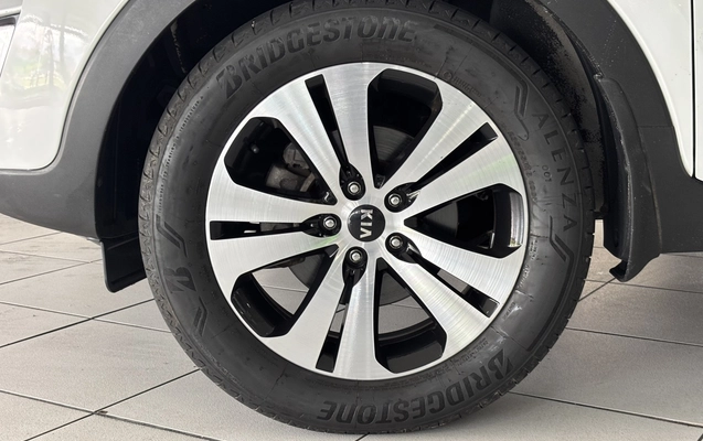 imagem-https://www.socarrao.com.br/sc-vehicle-images-prod/3786206/1789160967816-1_033127.jpg