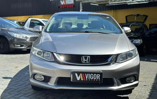 imagem-https://www.socarrao.com.br/sc-vehicle-images-prod/3786226/1789167746814-8463390_18_B_efdbe4951d.jpeg