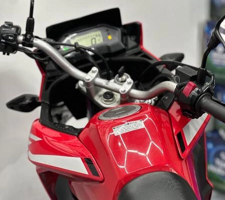 imagem-https://www.socarrao.com.br/sc-vehicle-images-prod/3786461/1789161513548-8449757_0_B_462b393f25.jpeg