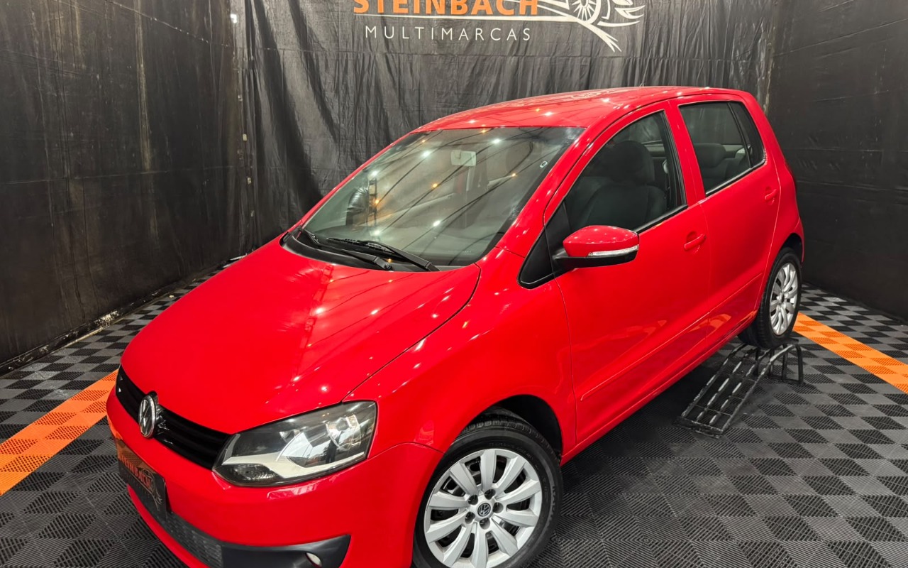 Volkswagen Fox 2012 Vermelho — foto 1 de 3