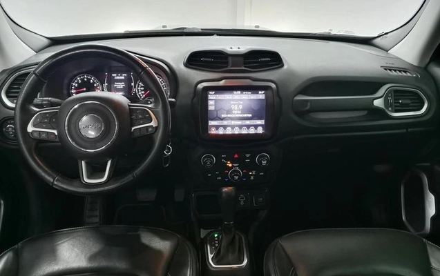 imagem-https://www.socarrao.com.br/sc-vehicle-images-prod/3786589/1789162525940-8431151_10_B_dcc494ebe7.jpeg