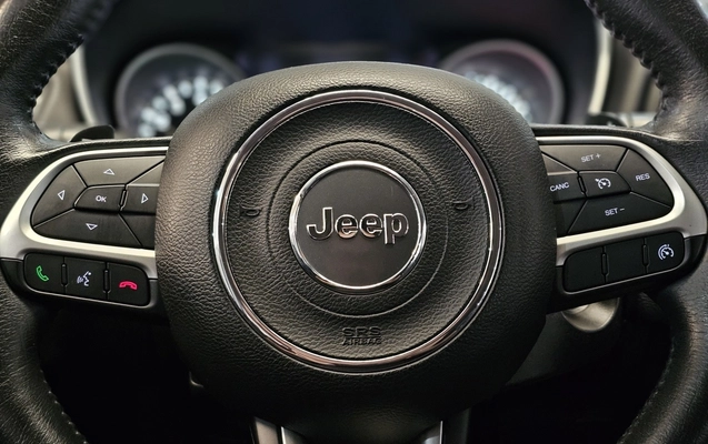 imagem-https://www.socarrao.com.br/sc-vehicle-images-prod/3786590/1789161937118-1_052938.jpg