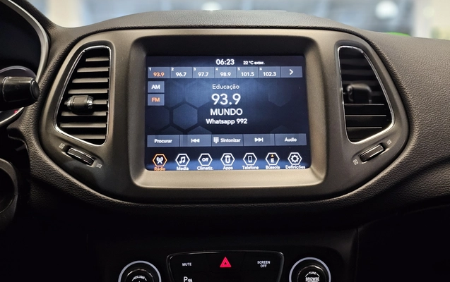 imagem-https://www.socarrao.com.br/sc-vehicle-images-prod/3786590/1789161937123-1_052950.jpg