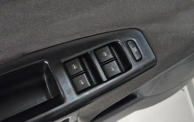 imagem-https://www.socarrao.com.br/sc-vehicle-images-prod/3786720/1789168491987-8470207_9_B_6b7e0f7ebc.jpeg