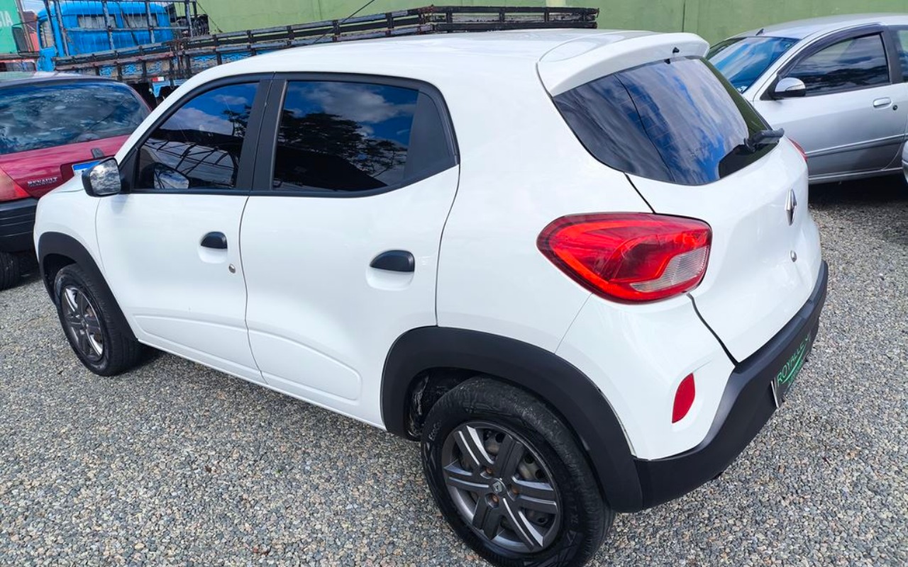 imagem-https://www.socarrao.com.br/sc-vehicle-images-prod/3786742/1789226464631-SU1HXzIwMjYwOTExXzE1MjAzNyAoQ29weSkuanBn.jpg